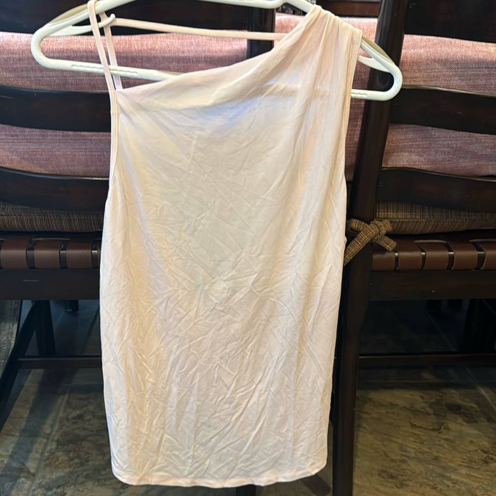 Lululemon dare to drop tank